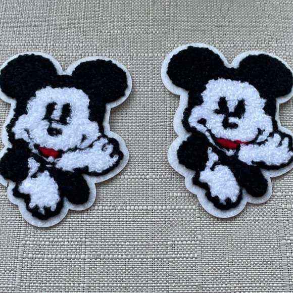 Iron On Patches Lot of 2 Patches BlackWhite Tone Embroidery Patches - Picture 3 of 7